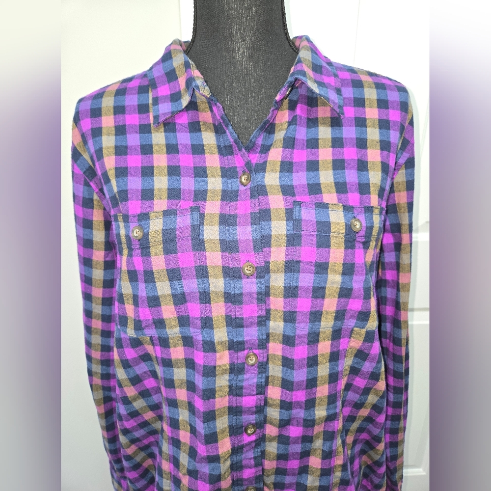 Eddie Bauer Women's Plaid Purple & Blue Button-Up Shirt - Picture 2 of 7